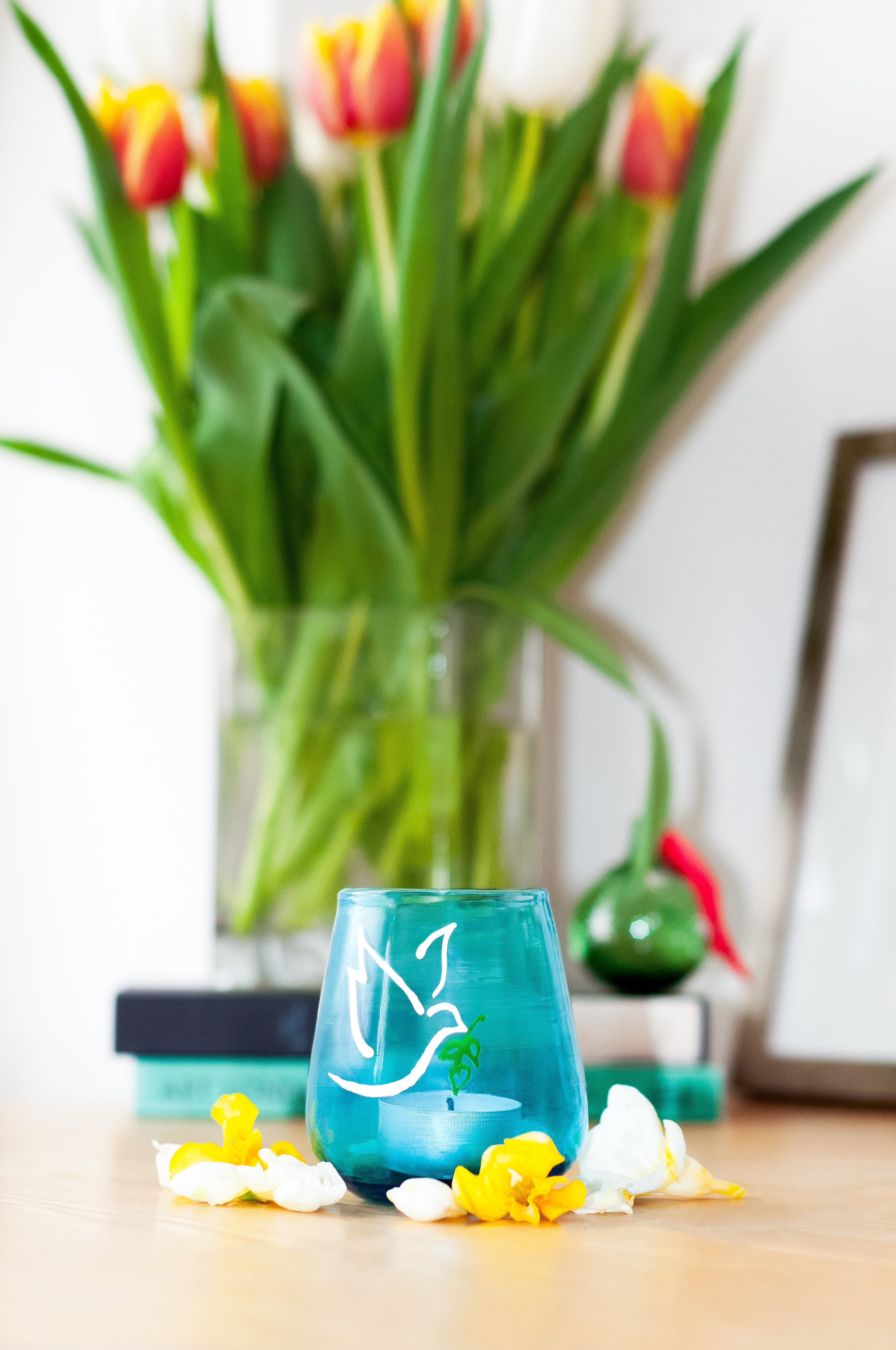 Turquoise Peace Light