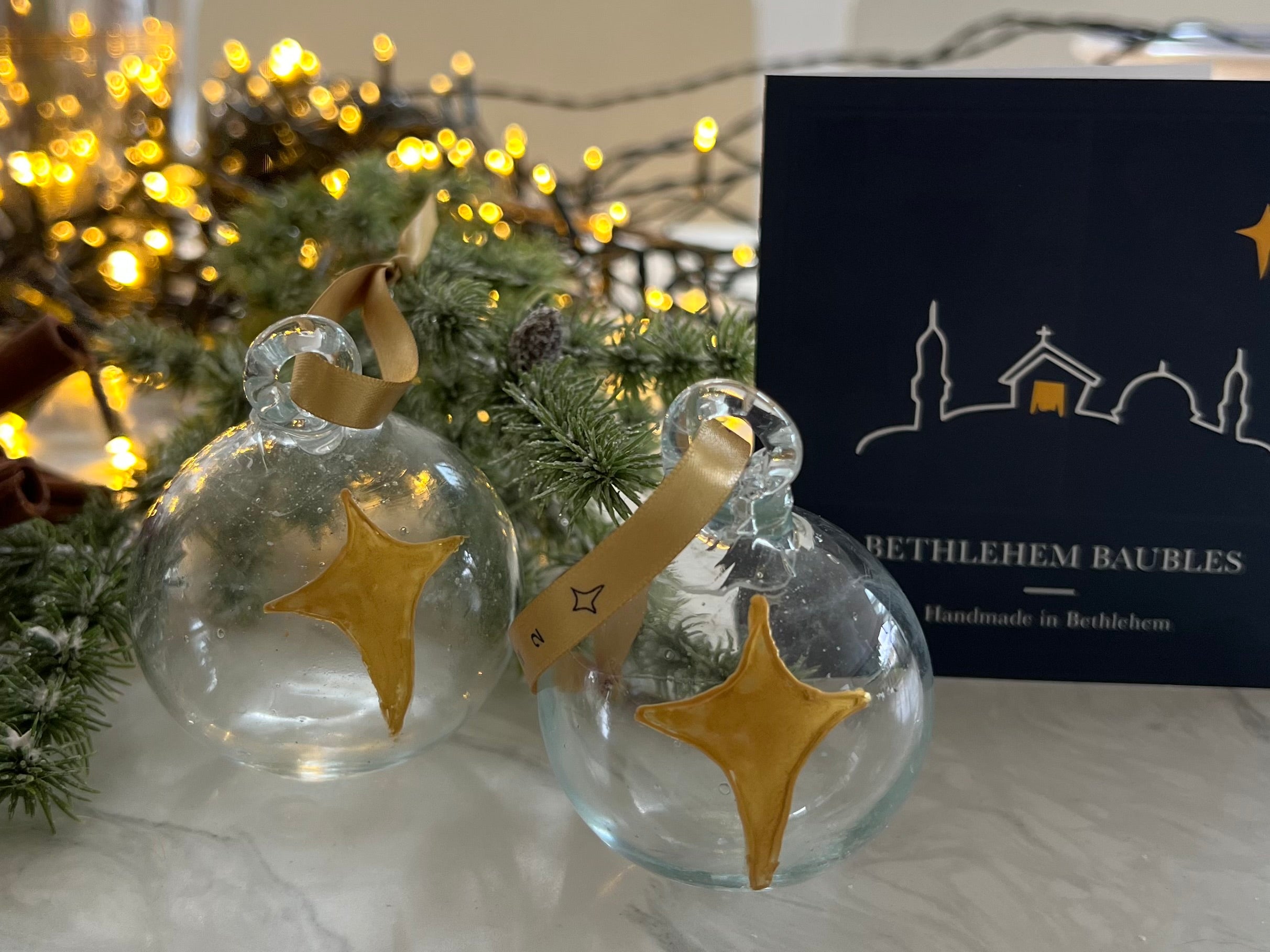 Bethlehem Baubles Clear glass bauble painted with gold Star 